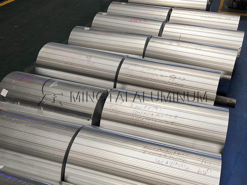 3004-O態(tài)鋁箔-容器箔用途 0.03-0.2mm厚-食品級(jí)包裝-明泰鋁業(yè)公司簡(jiǎn)介