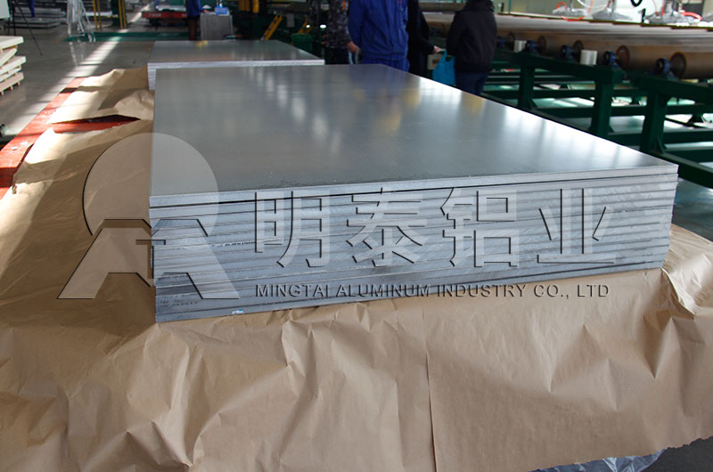 鋁板可以用在散熱器上嗎？散熱器鋁板選用哪個規(guī)格比較好？價格高嗎？