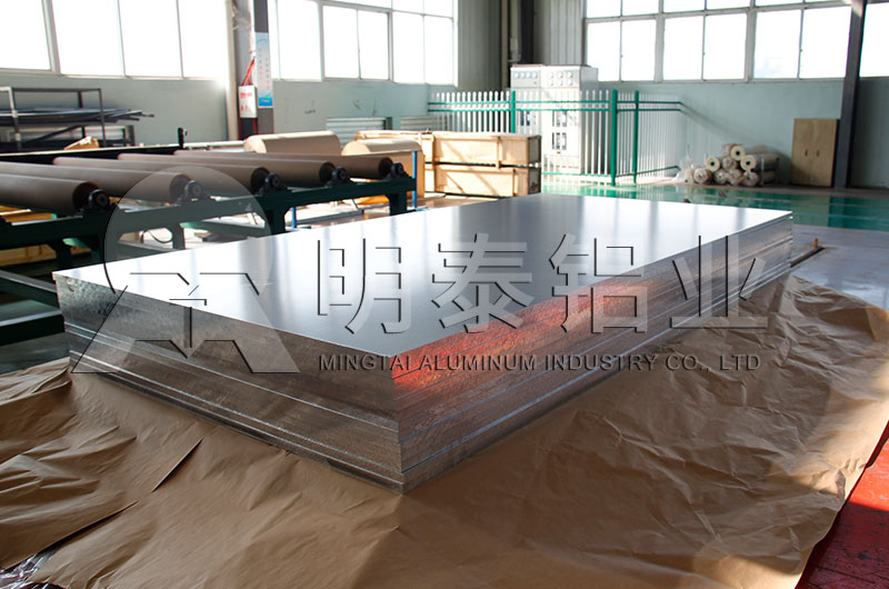 用于汽車(chē)-模具-百葉窗5052鋁板多少錢(qián)一噸？廠家為您詳細(xì)介紹