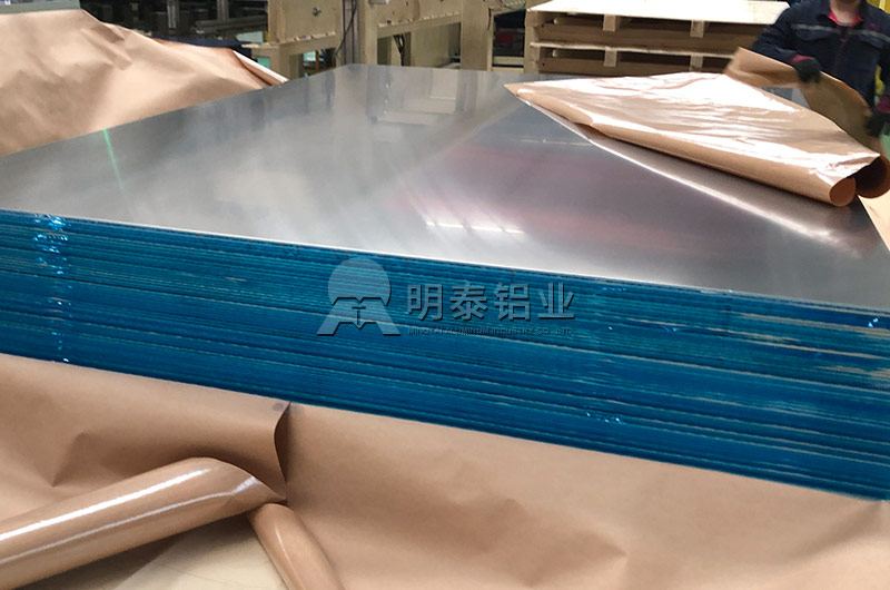 廣東電池托盤用鋁合金板帶規(guī)格有哪些？具體價(jià)格多少